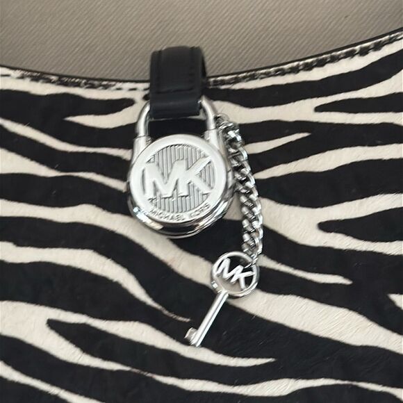 Michael Kors Lyra Black and White Calf Hair Leather Pouchette - Picture 9 of 11